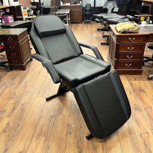 Tattoo chair / bed