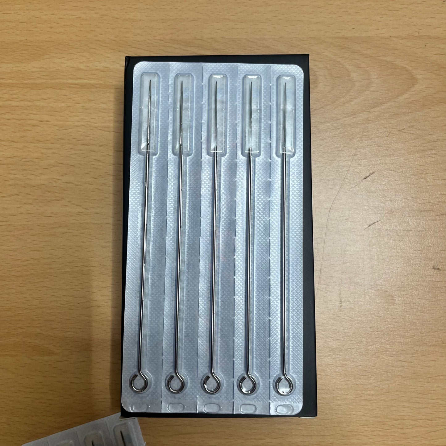 Hot Tiger Tattoo Needles - Round Liners