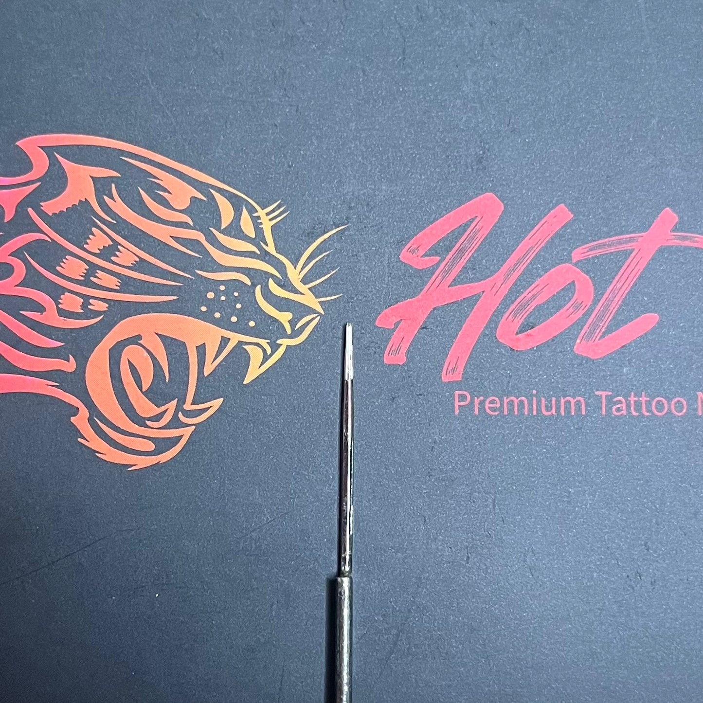 Hot Tiger Tattoo Needles - Round Liners