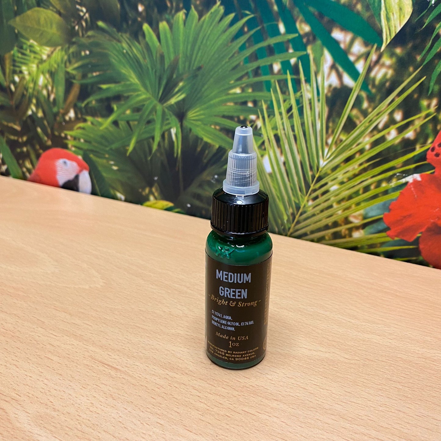 Radiant Tattoo Ink - Medium Green