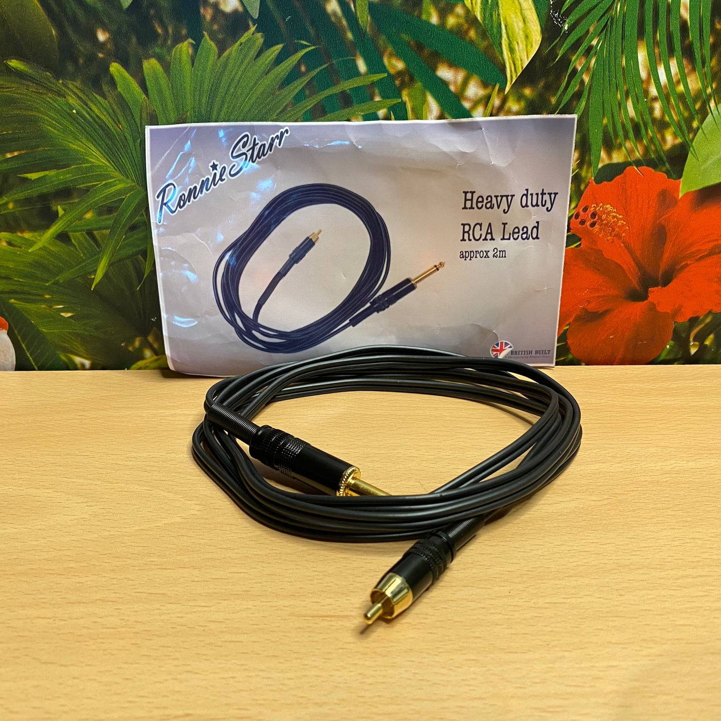 Ronnie Starr - 'Figure 8' RCA Cable