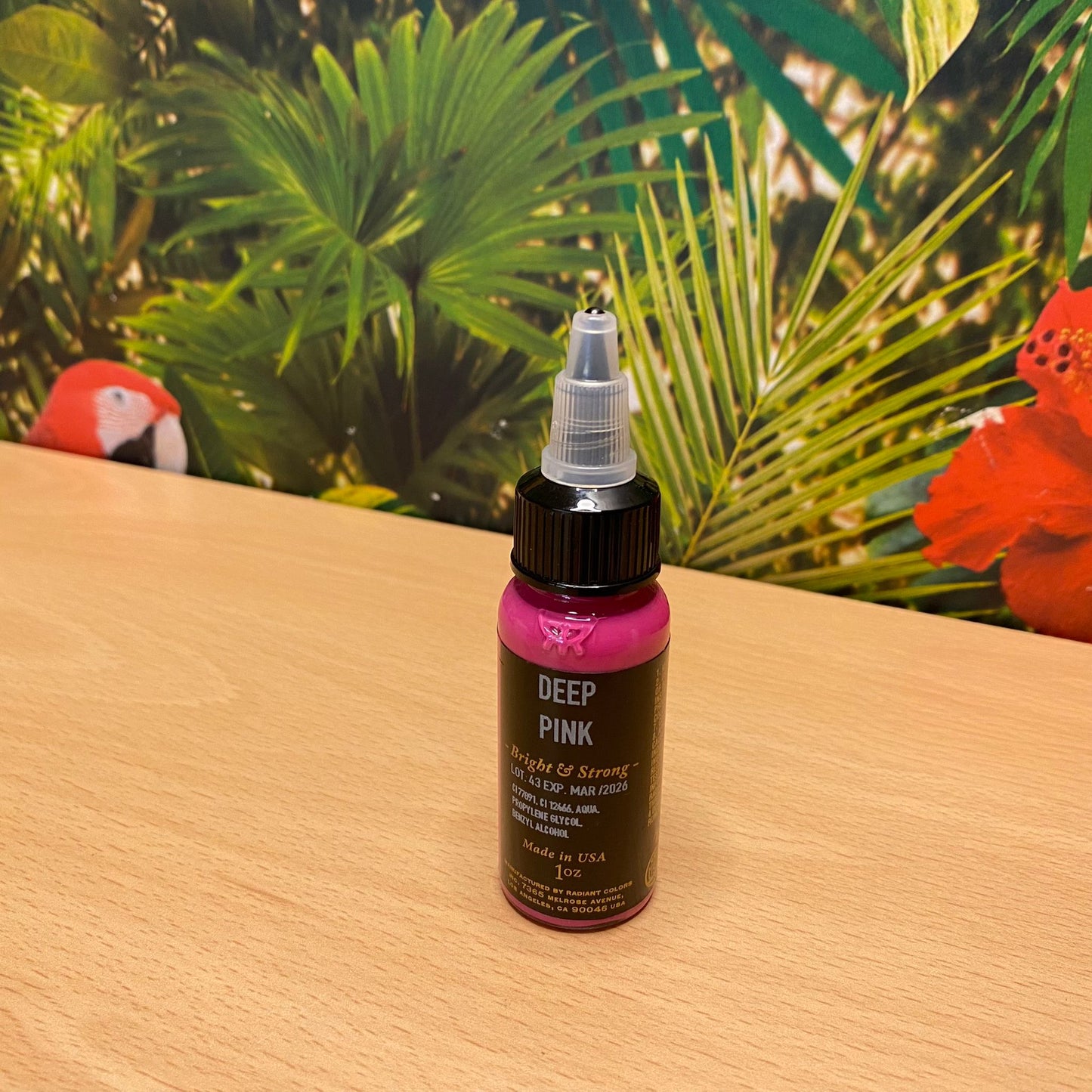 Radiant Tattoo Ink - Deep Pink