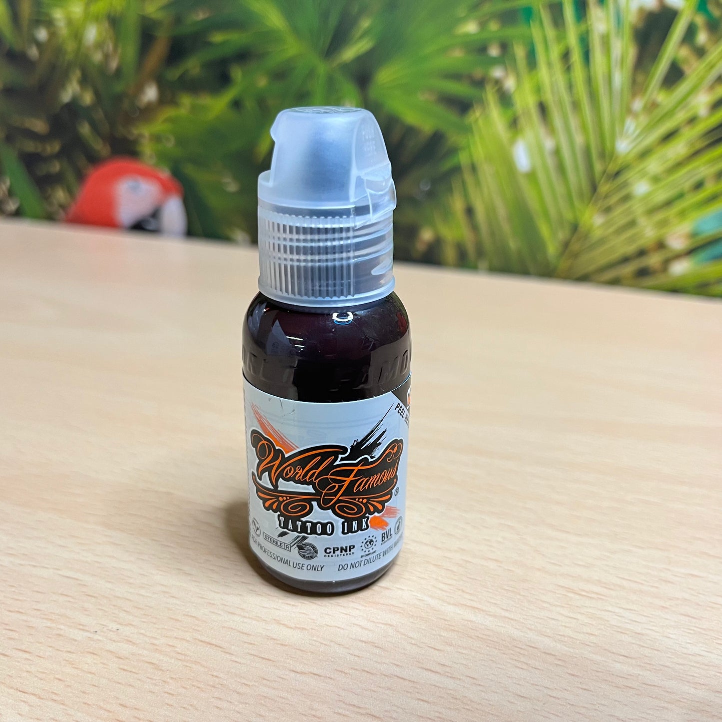 World Famous Tattoo Ink - Dracula Red (1oz)