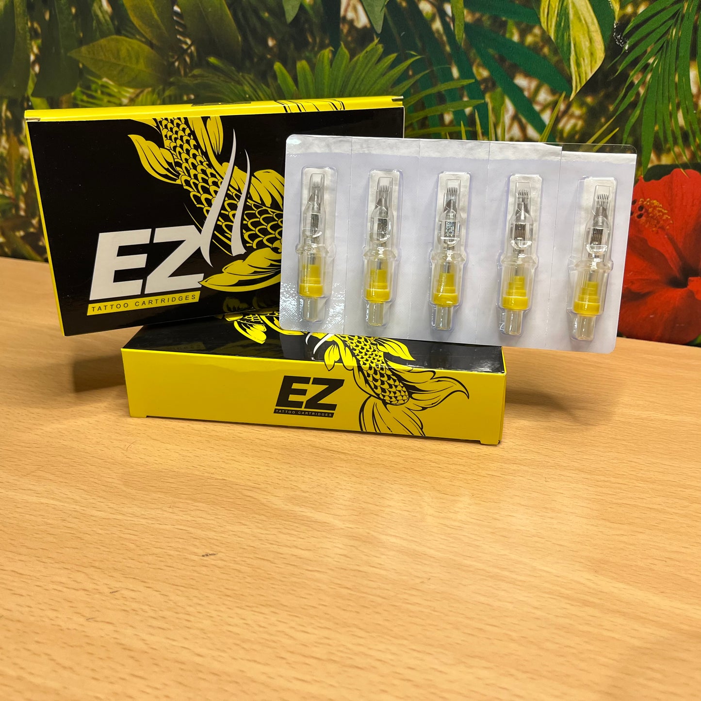 EZ Yellow Tattoo Cartridges - Curved Magnum (Bug Pin)